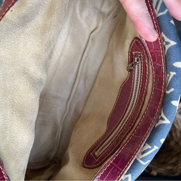 Iconic Monogram sturdy denim Canvas Shoulder Bag - Navy-Red-White gold hardware - Picture 16 of 16